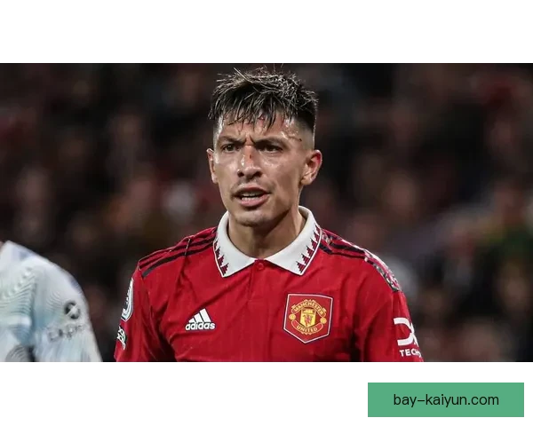 利桑德罗与瓦拉内搭档