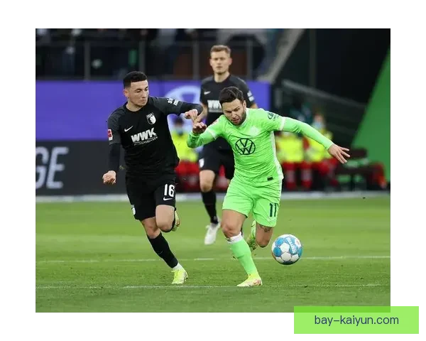 米科连科本赛季在英超表现稳健，防守端发挥稳定